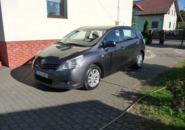 samochody osobowe Toyota Verso cena 24800 przebieg: 207000, rok produkcji 2011 z Końskie